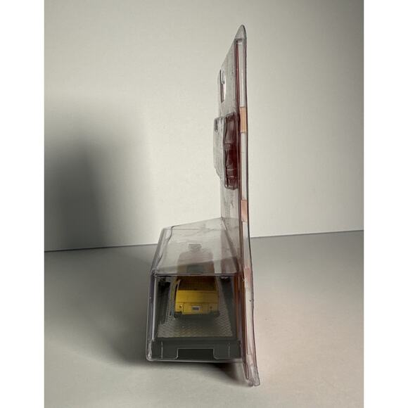 M2 Machines - Coca-Cola - 1959 VW Double Cab Truck USA Model (Yellow) - Picture 6 of 8